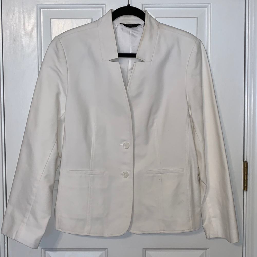 Investments Women’s Jackets and Coats